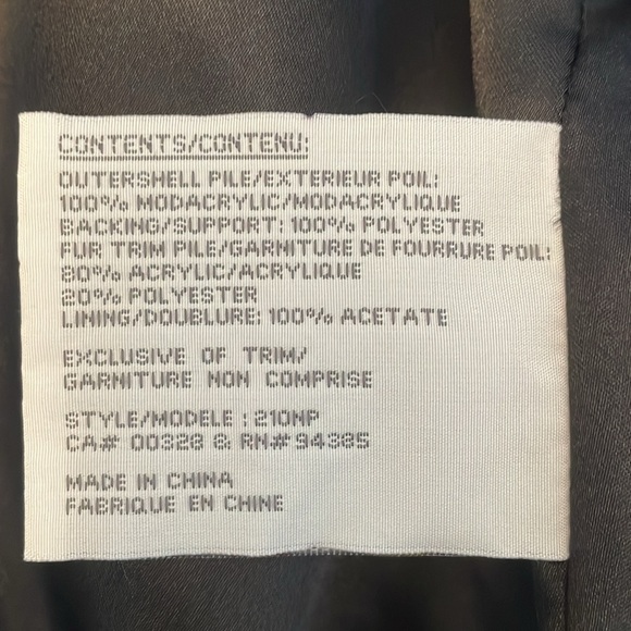 Laura Faux Fur Coat Like New - Picture 10 of 11